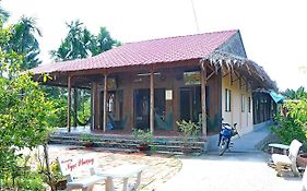 Ngoc Phuong Homestay